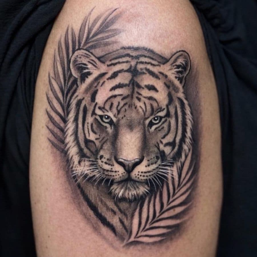 Tatuaje realizado en Tattooland Canarias, Playa del Inglés, Gran Canaria 15